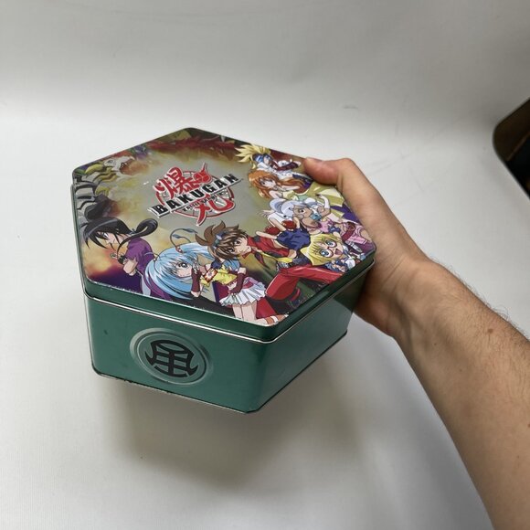 Bakugan Battle Brawlers Lot +10 Pieces Figures With Original Bakugan Metal Case - Picture 6 of 7